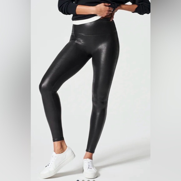 SPANX Pants - Spanx Ready to Wow Black Faux Leather Leggings Size Small